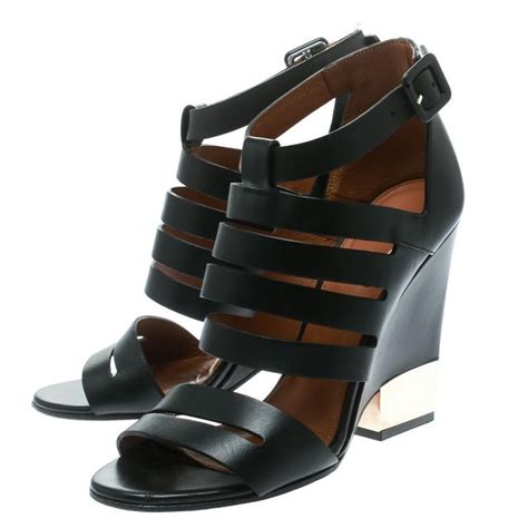 tong givenchy aliexpress|Givenchy sandals size 35.